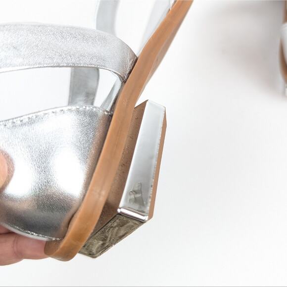 Franco Sarto Silver Leather Parker Ankle Strap Thong Sandals Size 6 - Picture 9 of 11